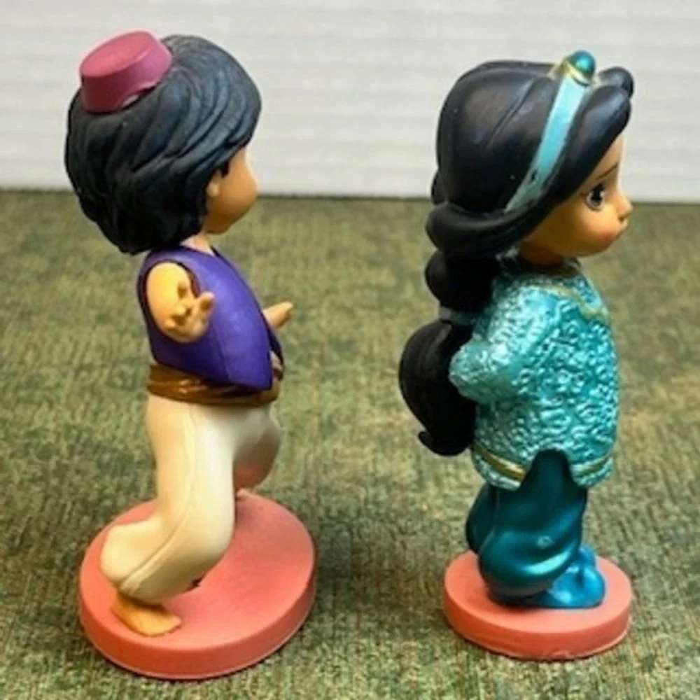 Disney Aladdin and Princess Jasmine PVC Figure Set Cake‎ Topper Collectibles